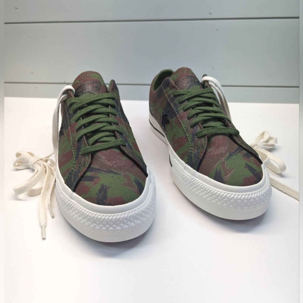 Converse One Star Pro OX Cypress Green Black Egret Camo Canvas sneakers Men 9.5 - Picture 2 of 8